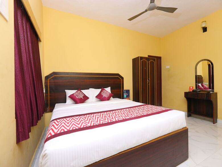 Hostal Oyo 12785 Art Guest House