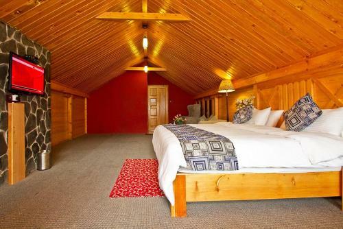 Hotel Honeymoon Suite