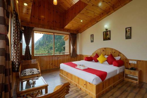 Hotel Lotus Inn River View