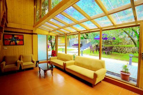 Hotel Amara Resorts Manali