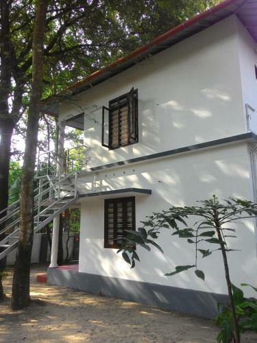 Marari Mourin Homestay