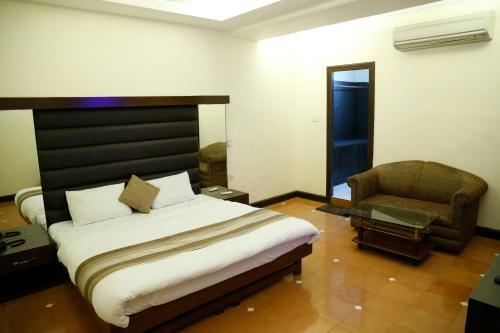 Hotel Taj Inn
