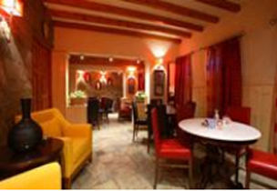 Apartamentos Thymis Home