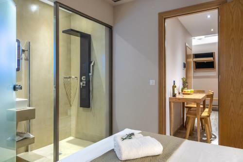 Hotel Azante Boutique Suites