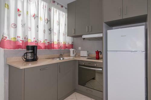 Semeli Apartments