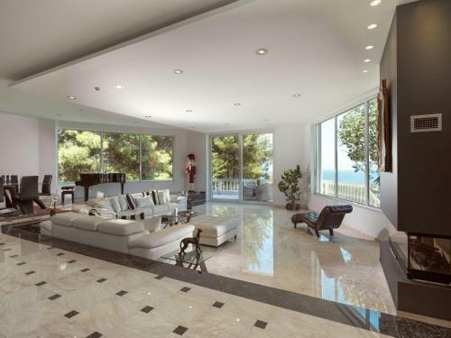 Mont Bleu Luxury Villa
