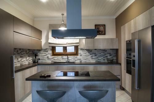 Blue Angels Villa