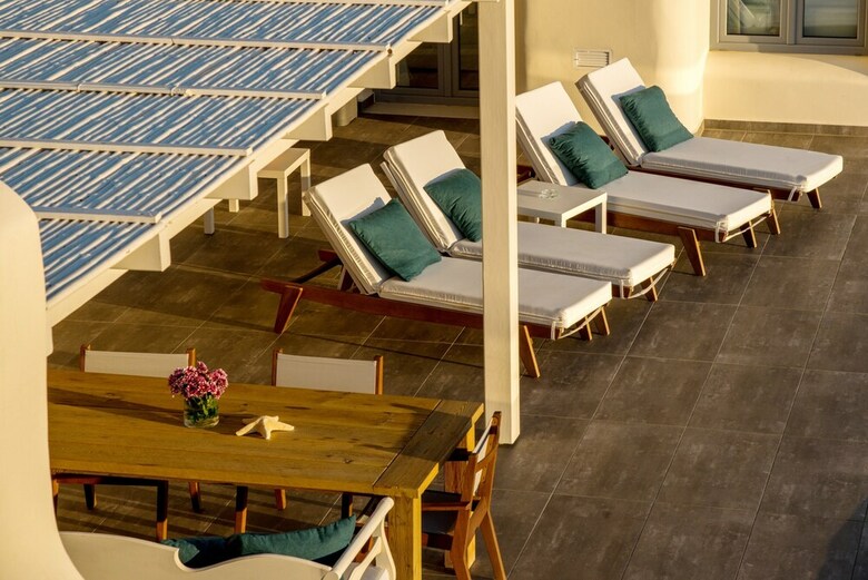 Naxos Rock Villas