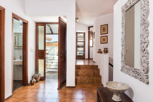 Alianthos Villa