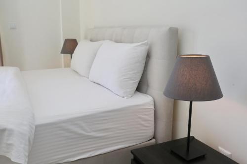 Saint Dimitris Center Sea View Apartment