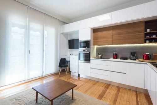 Thessaloniki Seaside Apartment A&b