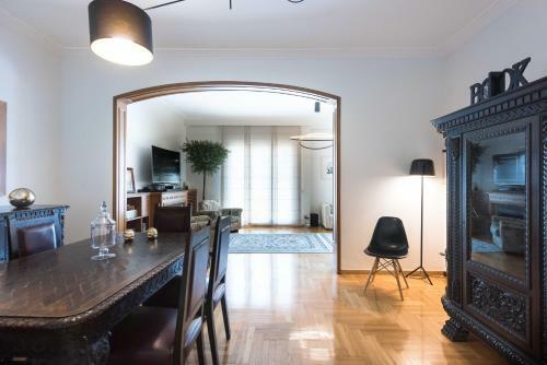 Thessaloniki Seaside Apartment A&b