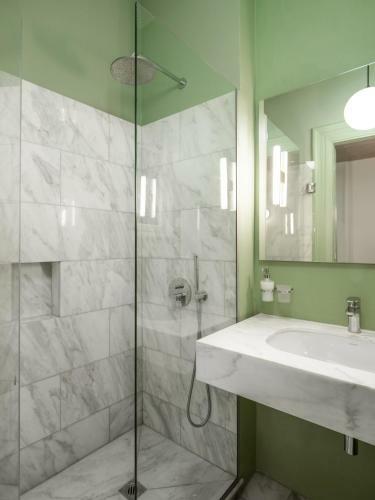 Waterfront Nikis Apartment