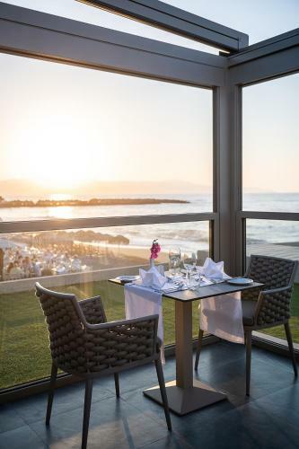 Hotel Porto Platanias Beach - Luxury Selection