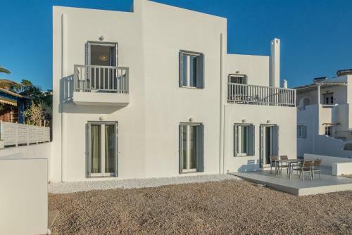 Milos Waves Luxury Apartments