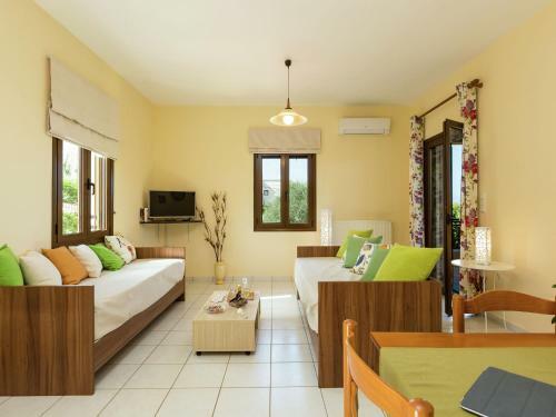 Spacious Apartment In Prines Near Sea