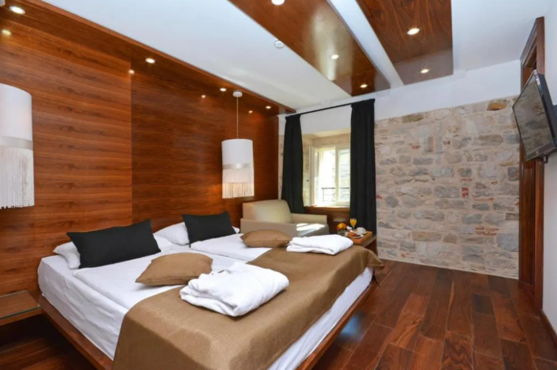 Jupiter Luxury Hotel