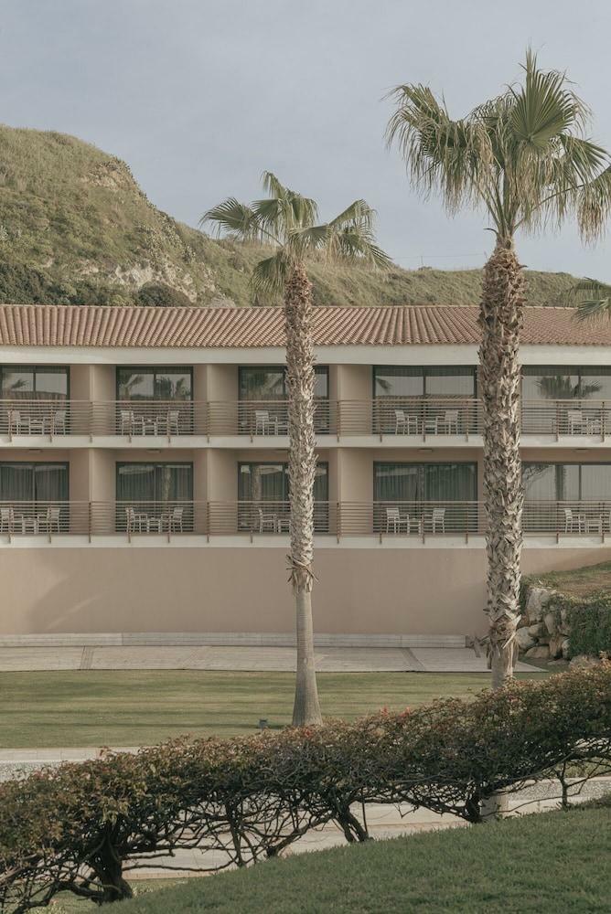 Hotel Capovaticano Resort Thalasso And Spa