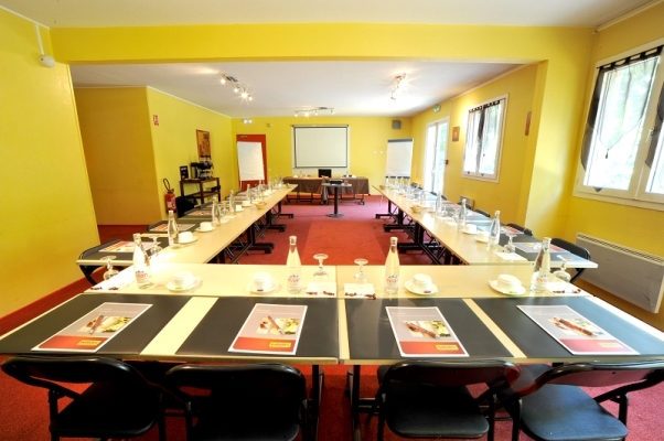 Balladins Cergy Saint-christophe Hotel Restaurant