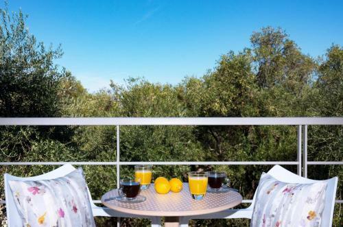 Roda Villa Sleeps 4 Pool Air Con Wifi