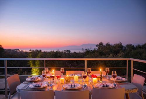 Roda Villa Sleeps 8 Pool Air Con Wifi