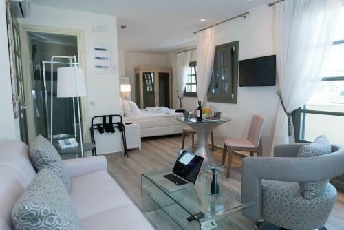 Apartamento Faces Art Suites