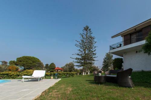 Stemma Pool Villa