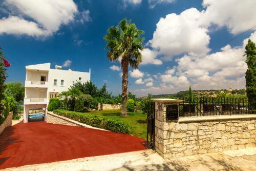Stone Lion Luxury Villa