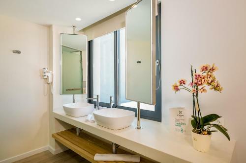 Samian Mare Hotel And Suites