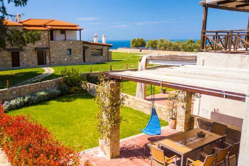 Villa Sofia Garden Kiosk, Elani