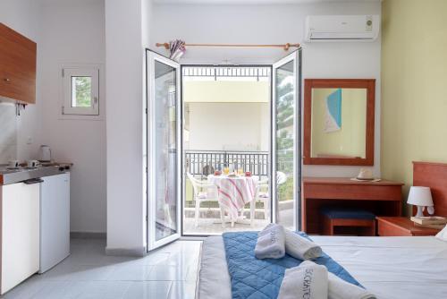 Hotel Socrates Studios