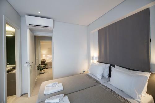 Hotel Crystal Waters
