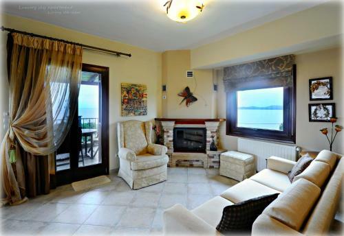 Castri Deluxe Sky Apartment