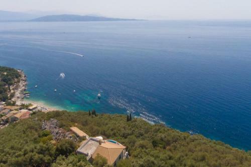 Villa House On The Rocks