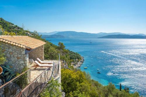 Villa House On The Rocks