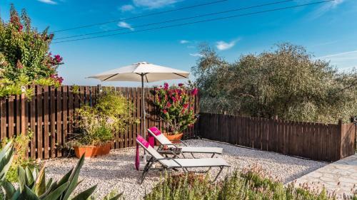 Nisaki Villa Sleeps 6 Pool Wifi
