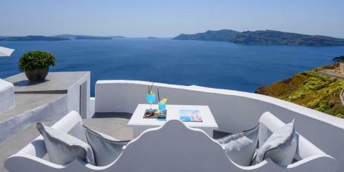 Hotel Echoes Luxury Suites By Canvas