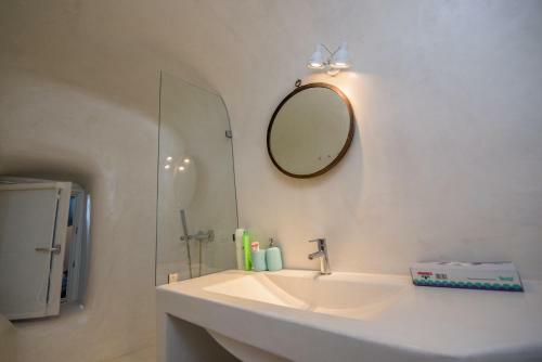 Cave Villa Valente