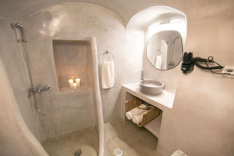 Villa Thetis Cave Houses