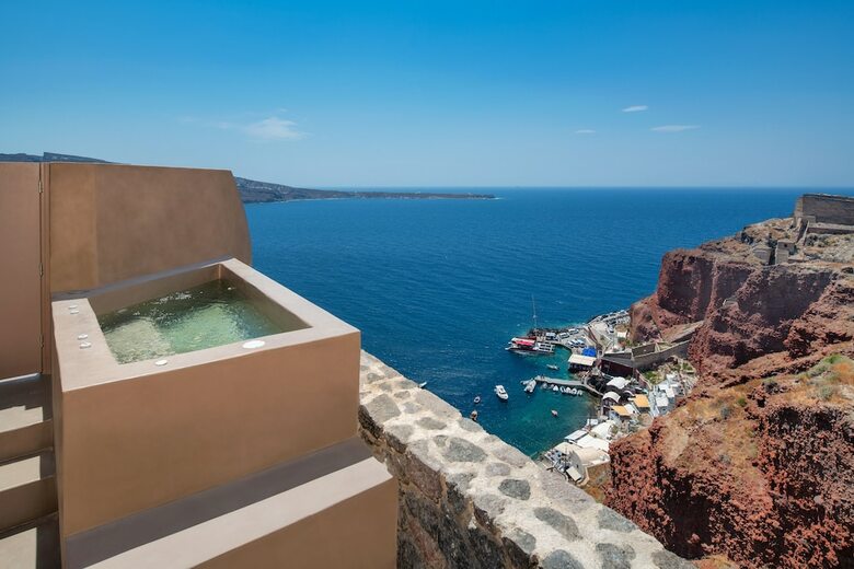Villa Old Castle Oia