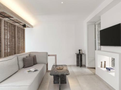 Canaves Oia Epitome - Small Luxury Hotels Of The World