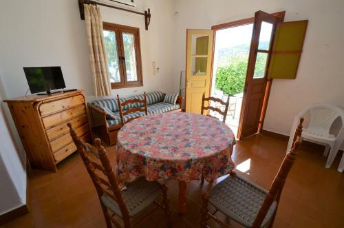 Madoupa Beach Apartments