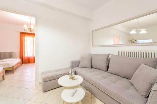 Panos Apartments Parikia