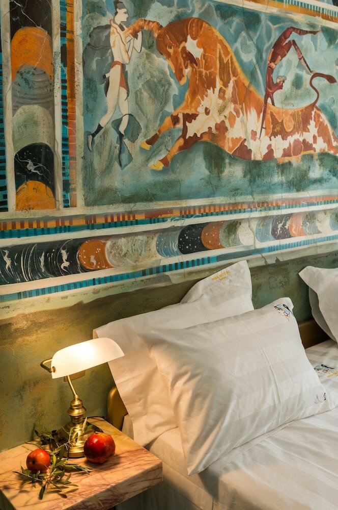 Hostal Leda Suites