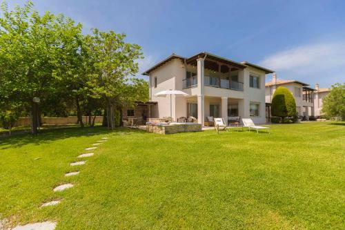 #flh - Oleander Villa, Pefkochori