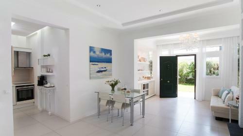Villa #luxlikehome A&m Summer Home