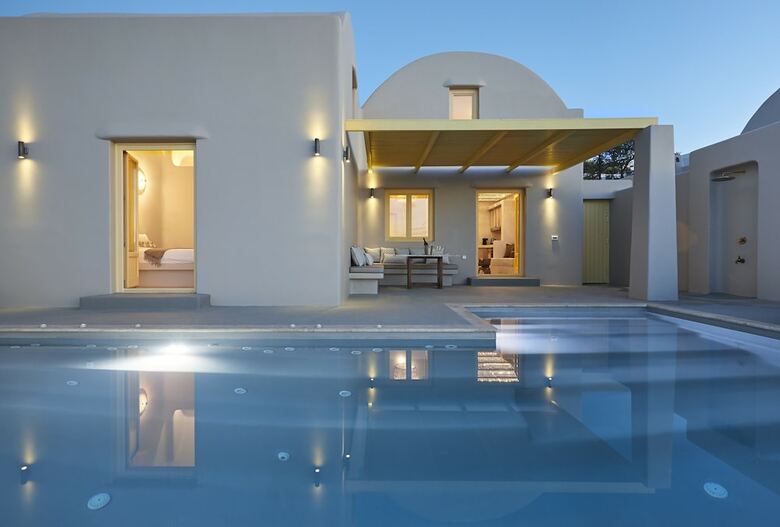 North Luxury Villas