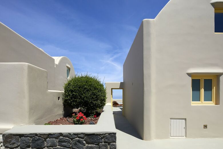 North Luxury Villas