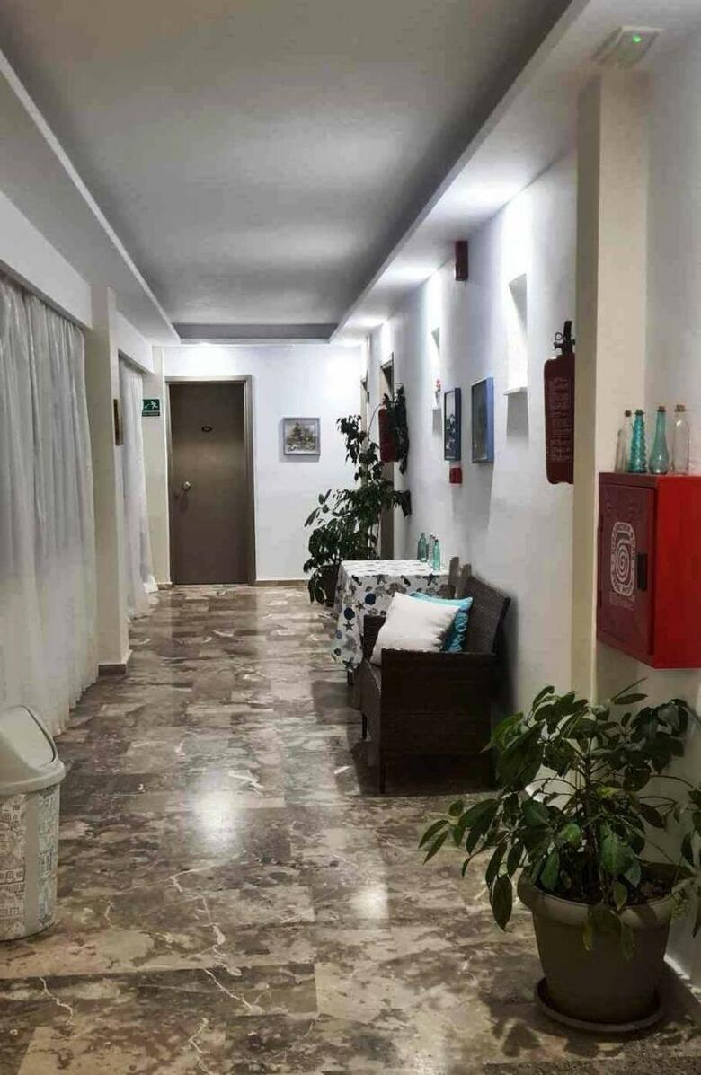 Aparthotel Luis Apartments