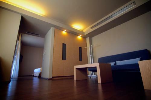 Elysion Hotel